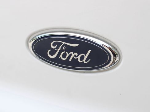 Used 2005 Ford Excursion Eddie Bauer AWD/4WD image 34