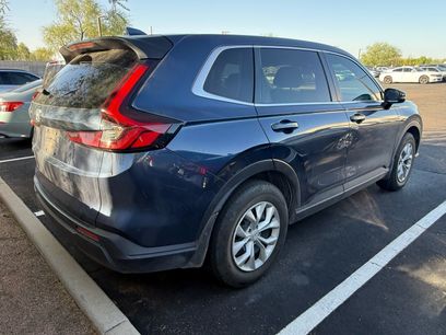 Used 2025 Honda CR-V LX