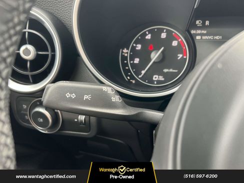 Used 2022 Alfa Romeo Stelvio Ti w/ Active Assist Plus Package image 29