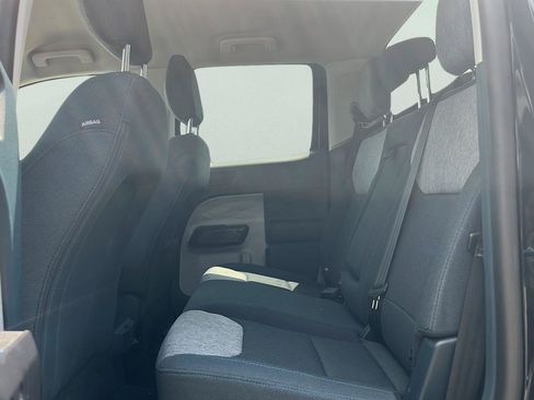 Used 2025 Ford Maverick XLT FWD image 10