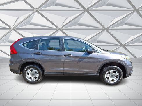 Used 2016 Honda CR-V LX image 12