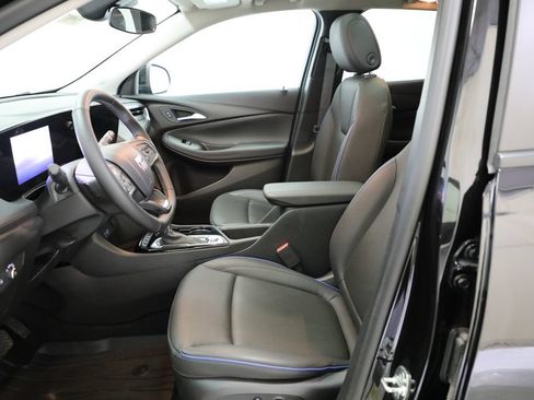 Certified 2025 Buick Encore GX Sport Touring w/ Experience Buick Package AWD/4WD image 10