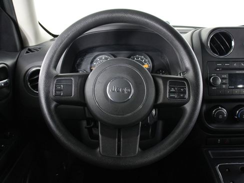 Used 2016 Jeep Patriot Sport w/ Power Value Group FWD image 8
