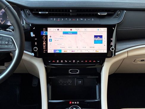 New 2026 Jeep Grand Cherokee L Limited RWD image 3