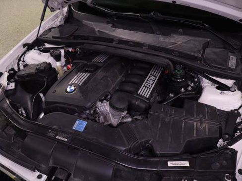 Used 2009 BMW 328i Sedan RWD image 32