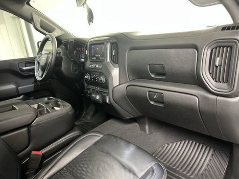 Certified 2023 Chevrolet Silverado 1500 Custom AWD/4WD image 28