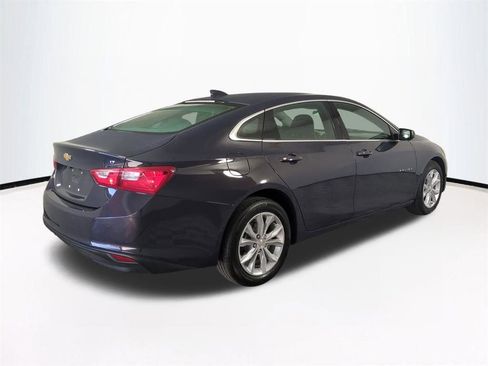 Used 2025 Chevrolet Malibu LT image 5