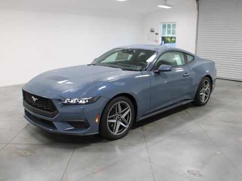 New 2025 Ford Mustang Premium image 3