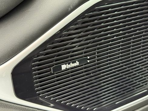 New 2026 Jeep Grand Wagoneer L Limited w/ Premium Group II image 16