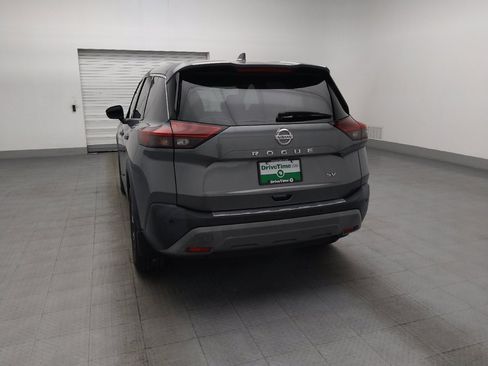 Used 2021 Nissan Rogue SV FWD image 6