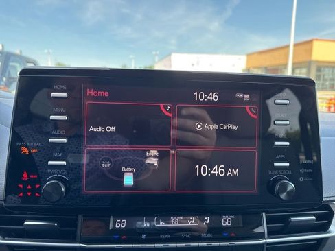 Used 2021 Toyota Sienna LE FWD image 29