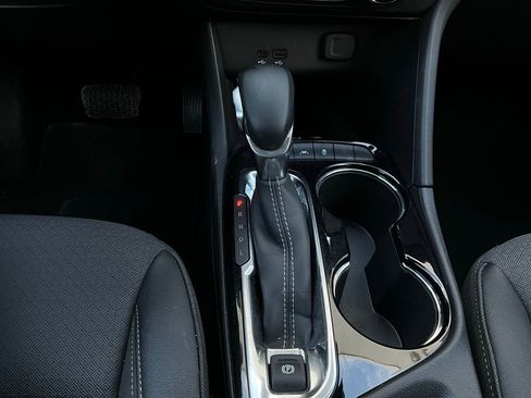 Used 2025 Buick Encore GX Preferred image 22