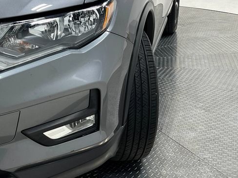 Used 2019 Nissan Rogue SL AWD/4WD image 36