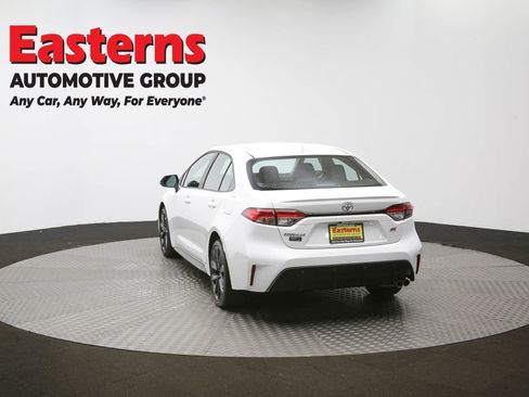 Used 2025 Toyota Corolla SE image 65