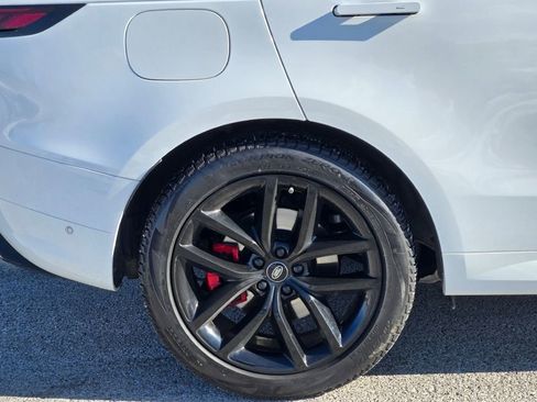 Used 2024 Land Rover Range Rover Sport Dynamic SE image 14