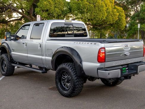 Used 2015 Ford F250 Platinum w/ FX4 Off-Road Package image 12