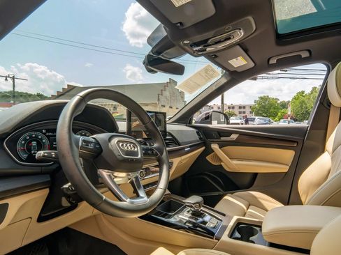 Used 2023 Audi Q5 2.0T Premium Plus AWD/4WD image 29