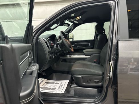New 2026 RAM 2500 Big Horn AWD/4WD image 12