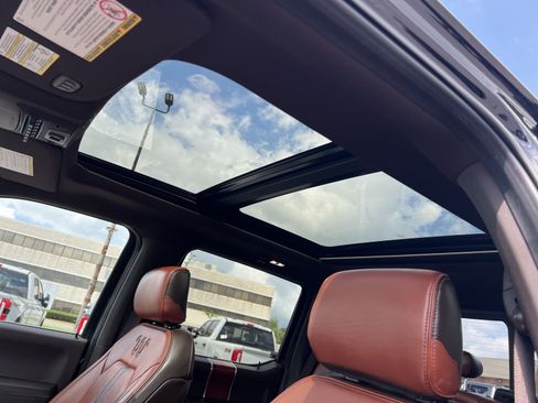 Used 2019 Ford F450 King Ranch w/ King Ranch Ultimate Package AWD/4WD image 24