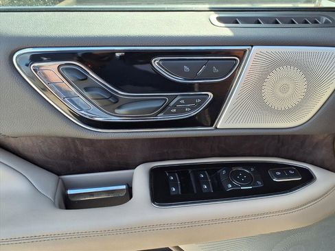 Used 2022 Lincoln Navigator L Reserve image 21