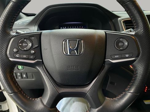 Used 2022 Honda Passport TrailSport image 15