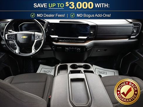 Used 2024 Chevrolet Silverado 2500 LT AWD/4WD image 17
