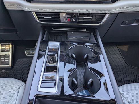 New 2026 Volkswagen Atlas Cross Sport SEL Premium R-Line image 19