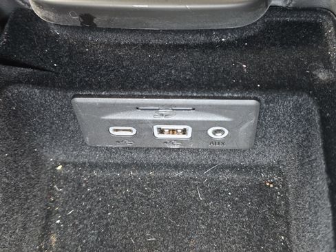 Used 2021 Chevrolet Corvette Stingray Preferred Cpe w/ 2LT image 28