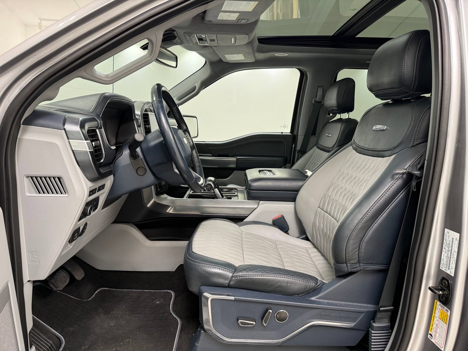 Used 2022 Ford F150 Limited AWD/4WD image 16
