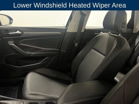 Used 2019 Volkswagen Jetta SEL w/ Cold Weather Package FWD image 31
