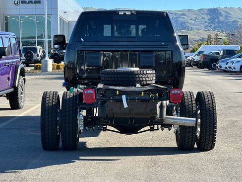 New 2026 RAM 4500 Tradesman w/ Laramie Trim Package image 5