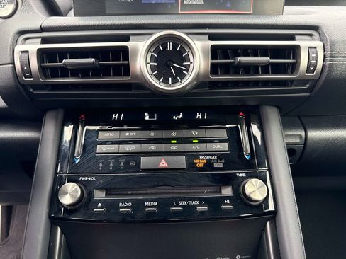 Used 2022 Lexus IS 350 F Sport image 24