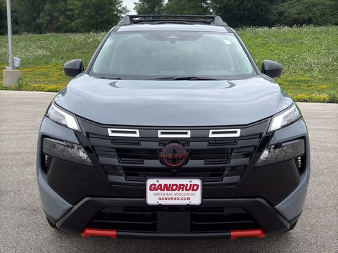 New 2026 Nissan Rogue SV AWD/4WD image 3