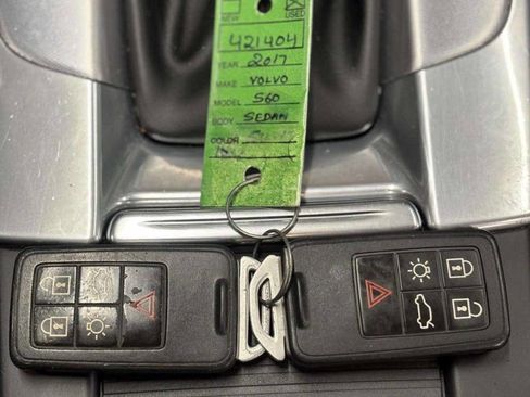 Used 2017 Volvo S60 T5 Dynamic image 36