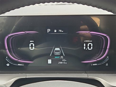 Certified 2024 Kia Telluride S image 21