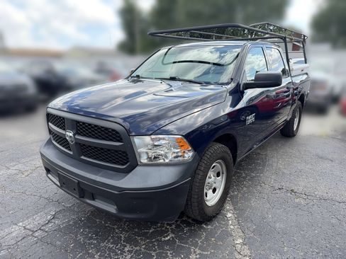 Used 2017 RAM 1500 Tradesman w/ Popular Equipment Group RWD image 4
