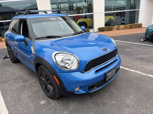 Used 2013 MINI Cooper Countryman S w/ Premium Pkg 2 image 2