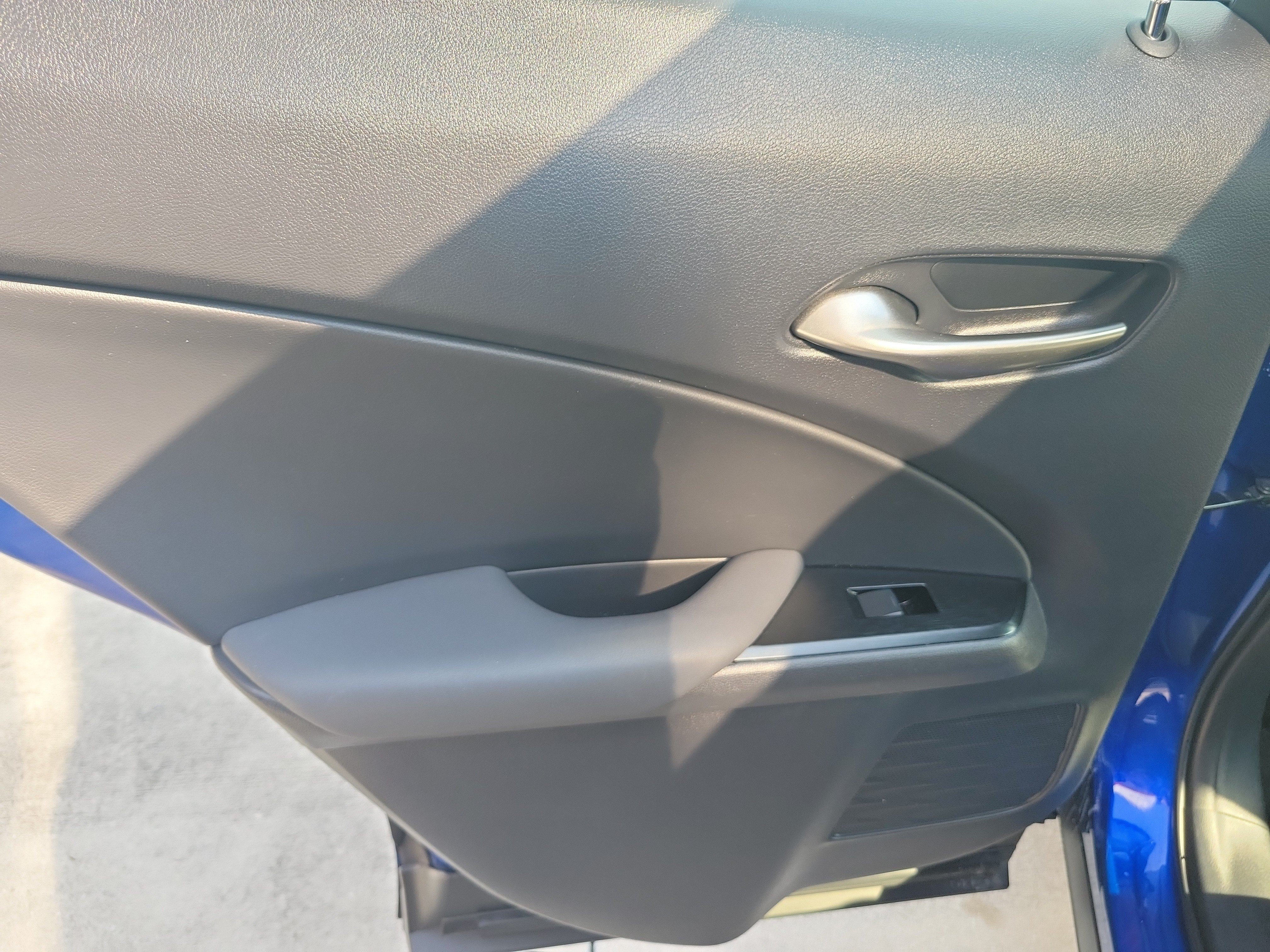 Used 2019 Lexus UX 200 F Sport w/ F Sport Premium Package FWD image 13