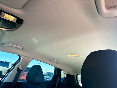 Used 2023 Hyundai Tucson SE image 11