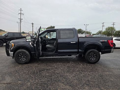 Used 2021 Ford F150 XLT w/ Equipment Group 302A High image 9