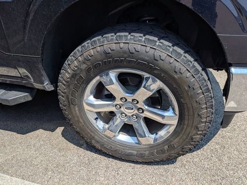 Used 2022 Ford F150 Lariat AWD/4WD image 12