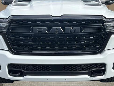 New 2025 RAM 1500 Limited image 9
