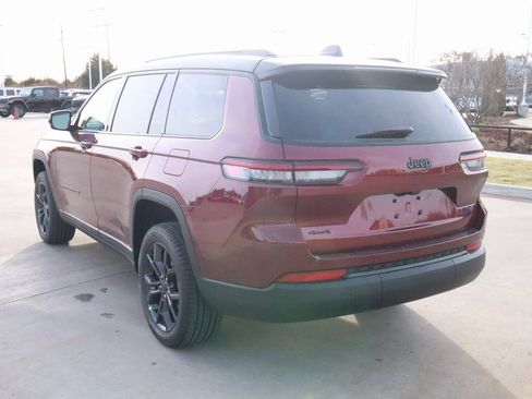 New 2025 Jeep Grand Cherokee L Limited image 26