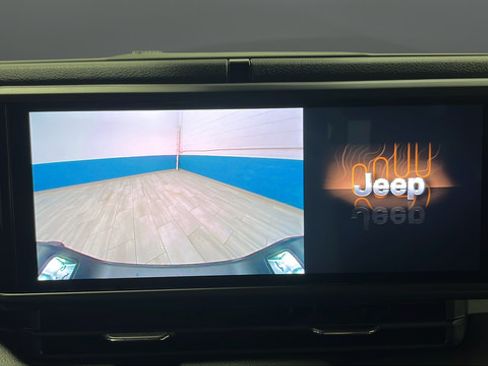 New 2026 Jeep Gladiator Sport AWD/4WD image 13