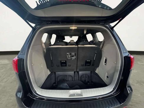 Used 2016 Kia Sedona EX image 14