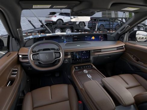 New 2026 Lincoln Navigator Reserve AWD/4WD image 9