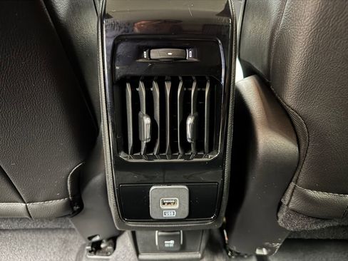 Used 2022 Jeep Compass Latitude AWD/4WD image 26