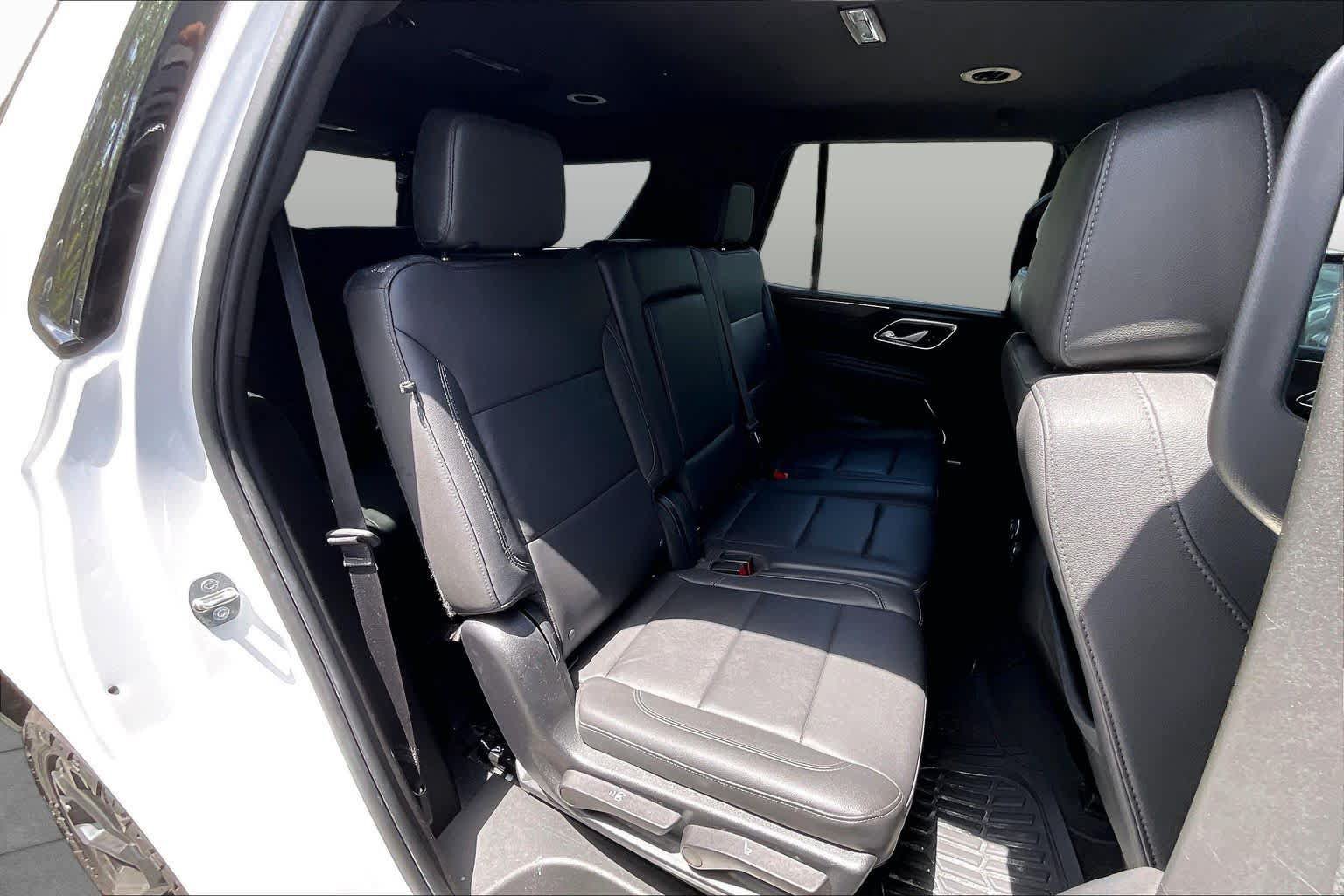 Used 2022 Chevrolet Tahoe Z71 AWD/4WD image 26