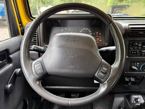 Used 2002 Jeep Wrangler Sport AWD/4WD image 25