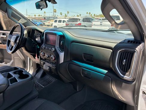 Used 2020 GMC Sierra 1500 SLE w/ SLE Value Package RWD image 24